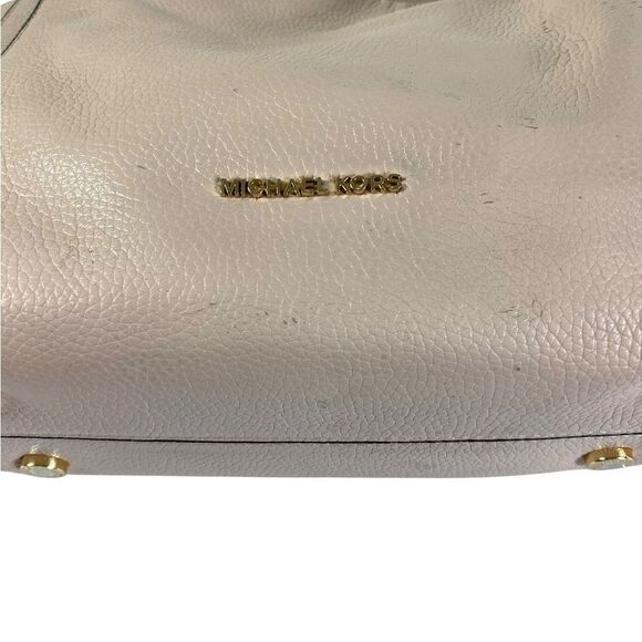 Michael Kors Pink Shoulder Bag Elegant Design - Picture 5 of 12